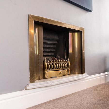 3 Bed Apartment - Perfect For Contractors Near Liverpool Airport Hale  Luaran gambar
