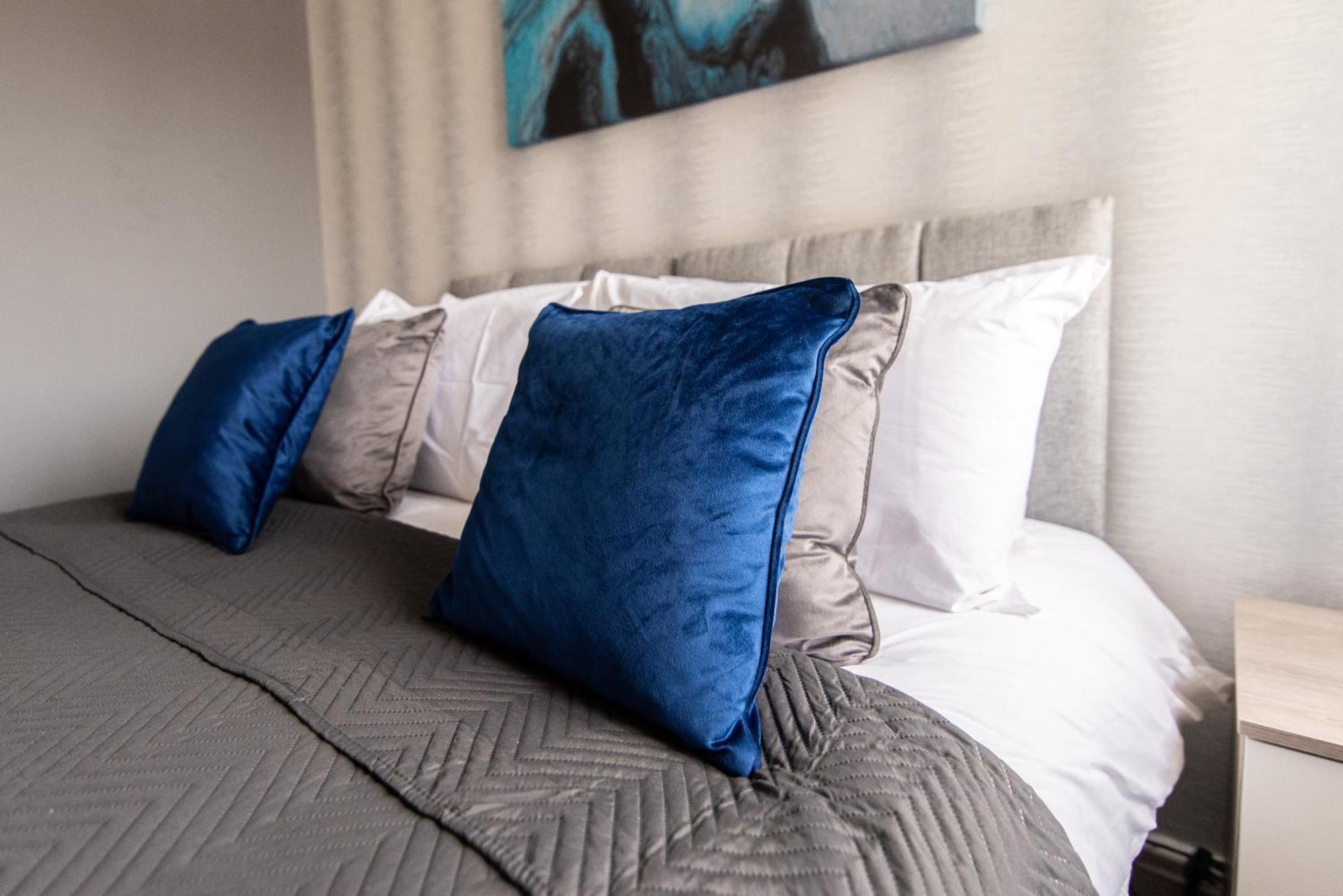 3 Bed Apartment - Perfect For Contractors Near Liverpool Airport Hale  Luaran gambar