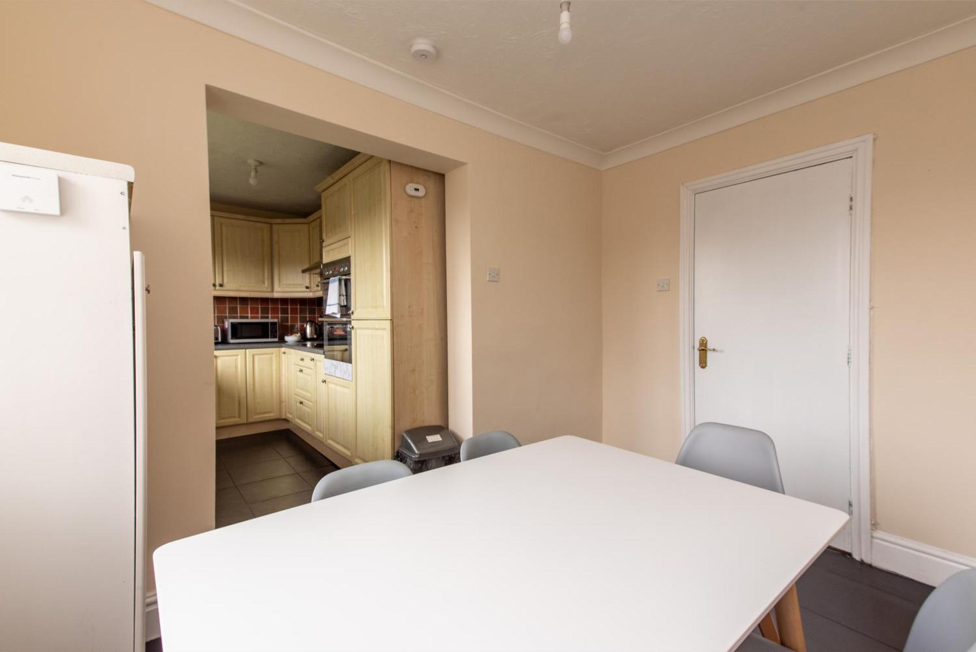 3 Bed Apartment - Perfect For Contractors Near Liverpool Airport Hale  Luaran gambar